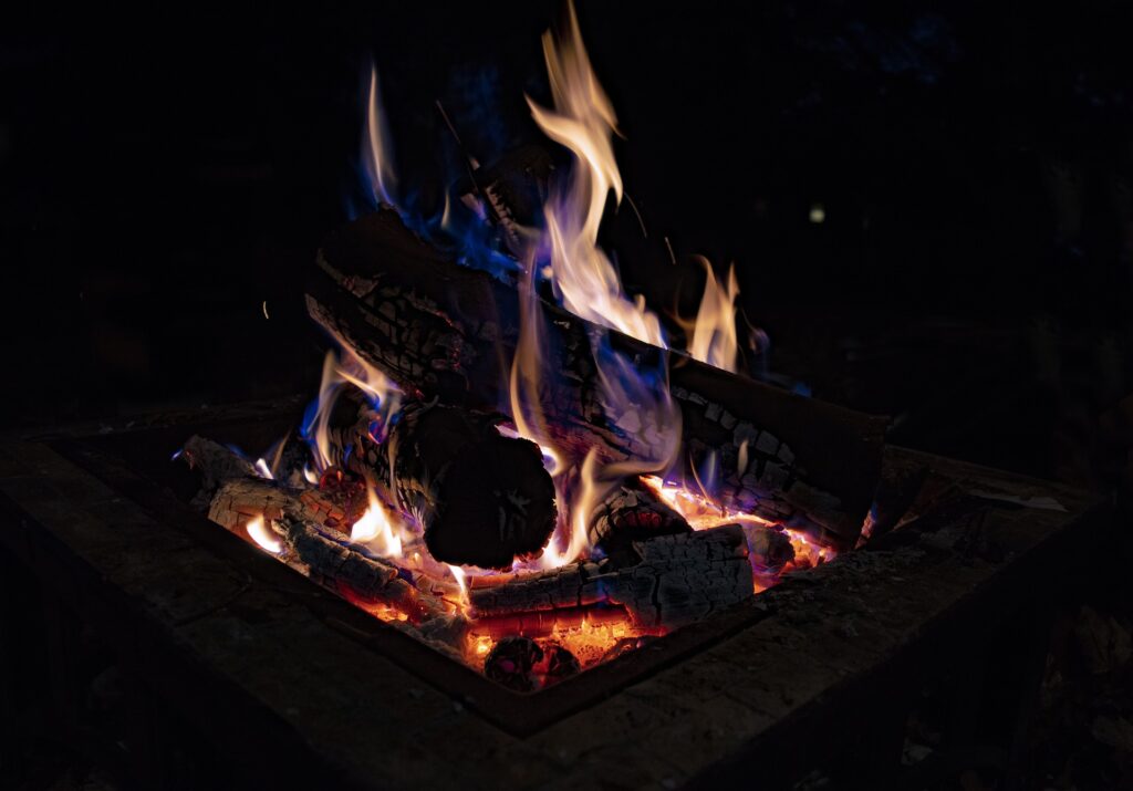 All About Propane Fire Pits Great, How Far Does A Fire Pit Need To Be From Propane Tank